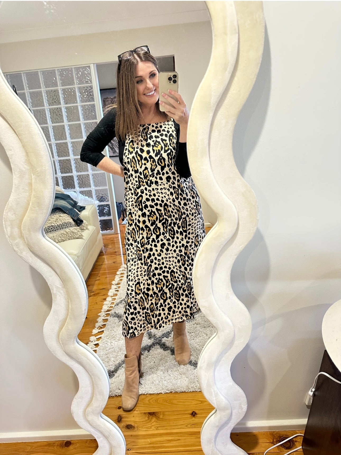APRON DRESS - LEOPARD