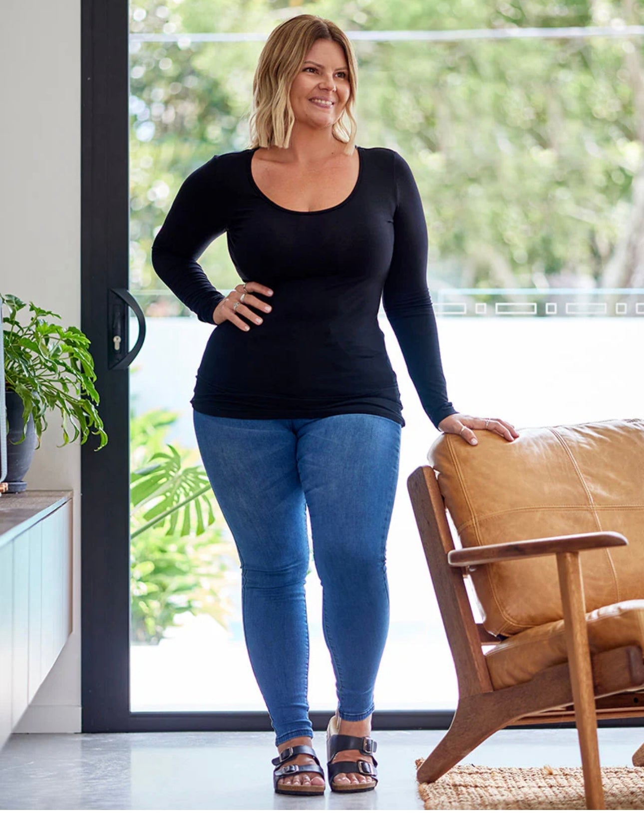 LAYERING LONG SLEEVE TEE - BLACK