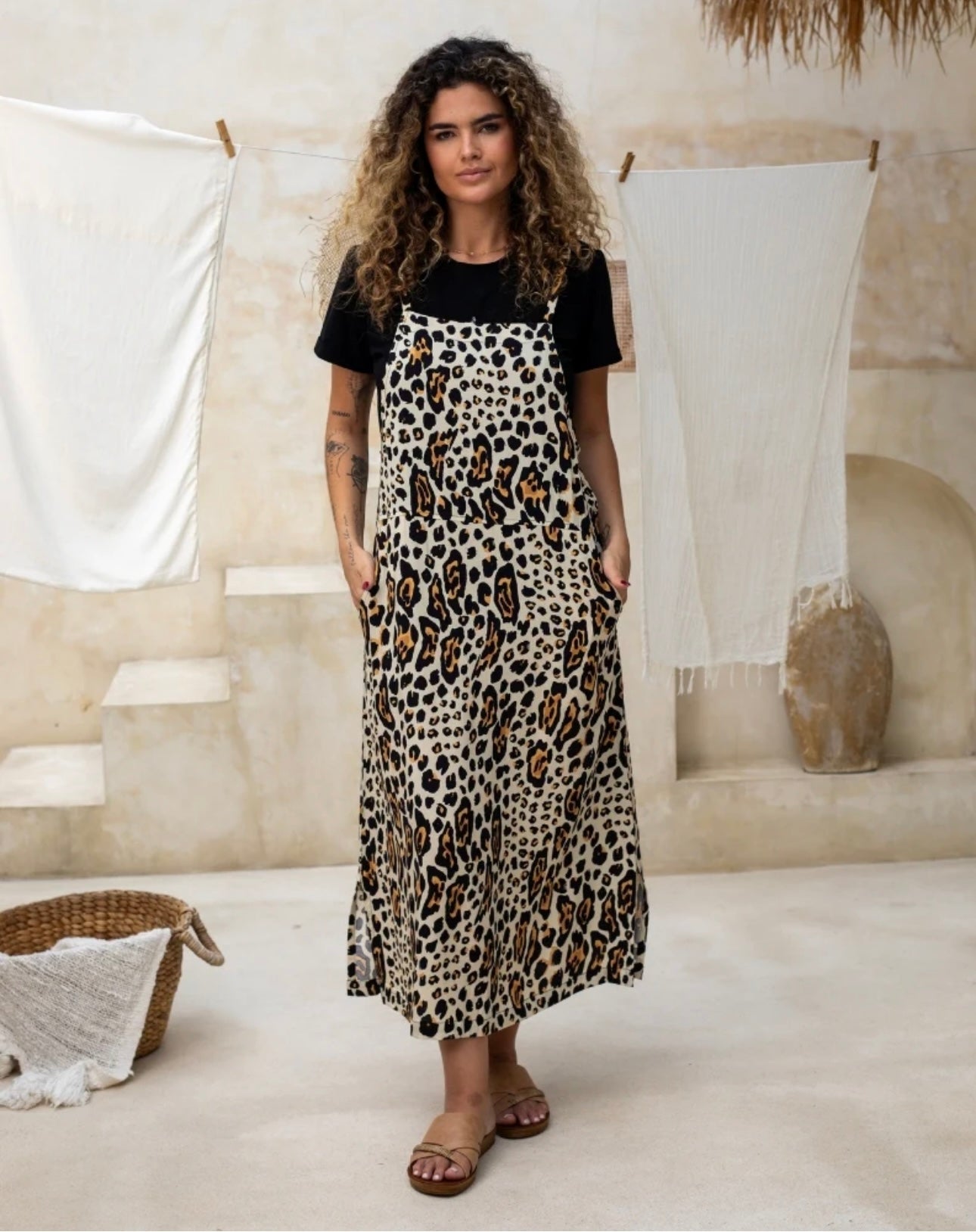 APRON DRESS - LEOPARD