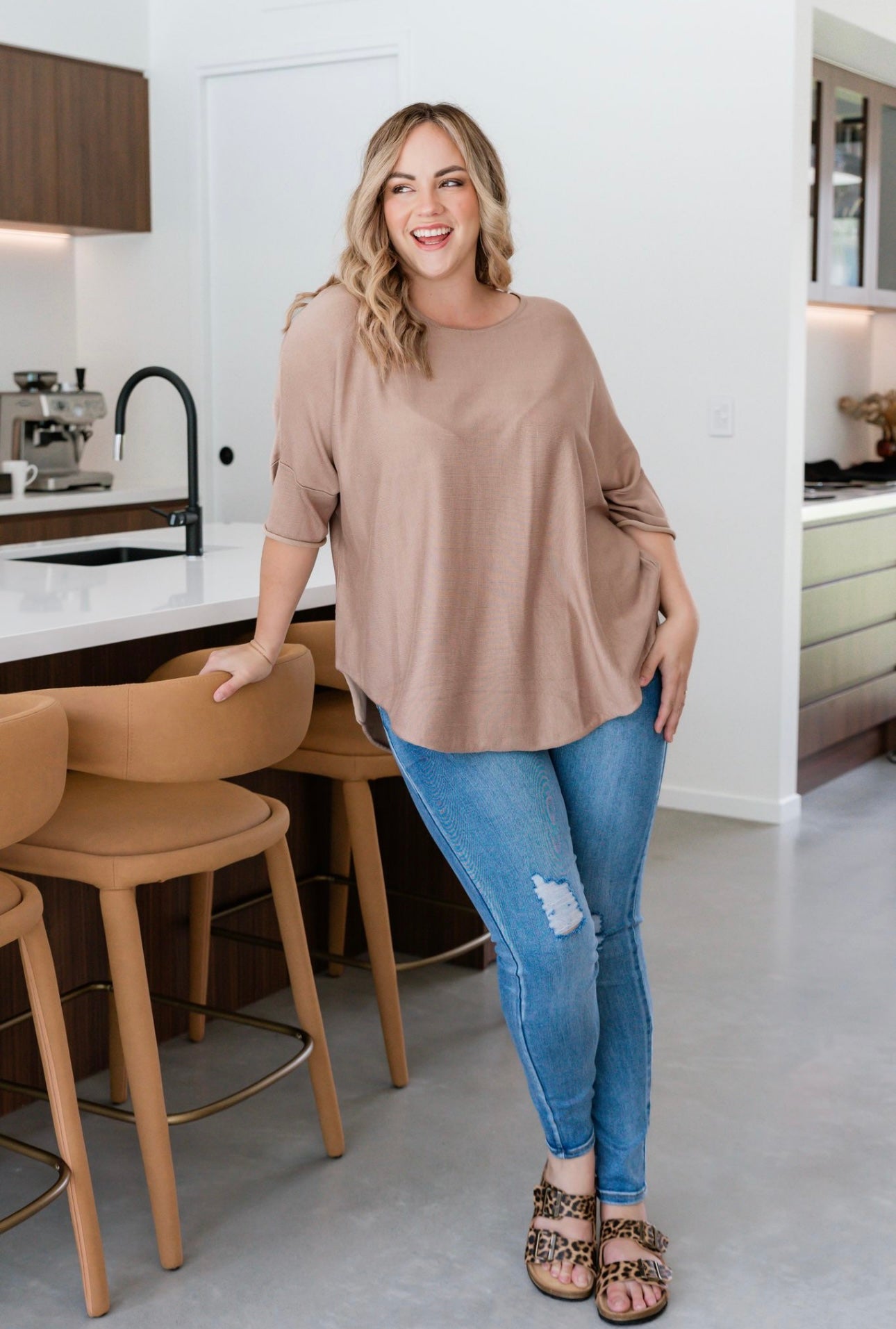 BATWING KNIT - BEIGE