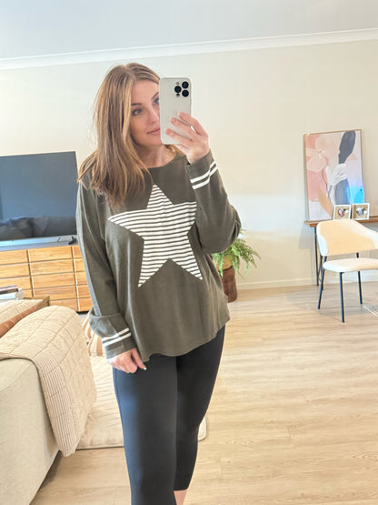 KIRA sweater