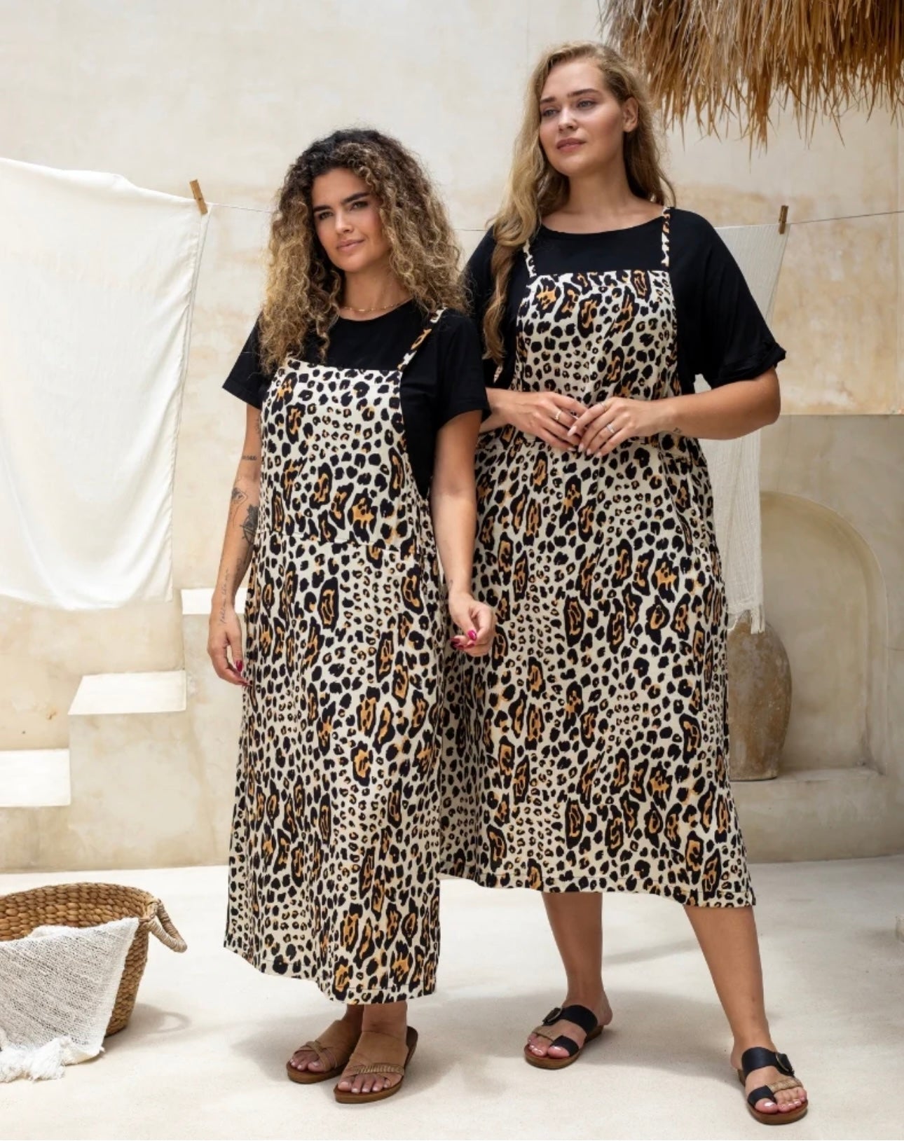 APRON DRESS - LEOPARD